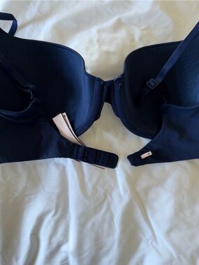 Navy T-Shirt Bra with Light Support